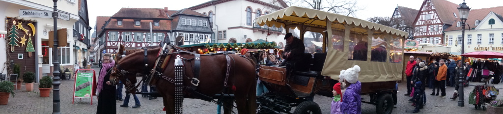 weihnachtsmarkt horse-drawn carriage marktplatz fachwerk