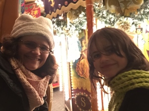 merry-go-round xmas carousel