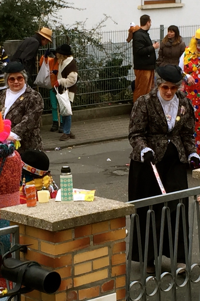 karneval dieburg fasching old lady costume